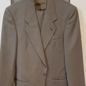 Classic Green Niker Suit